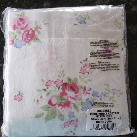 Tiddliwinks cottage fitted crib sheet - Picture 3 of 4